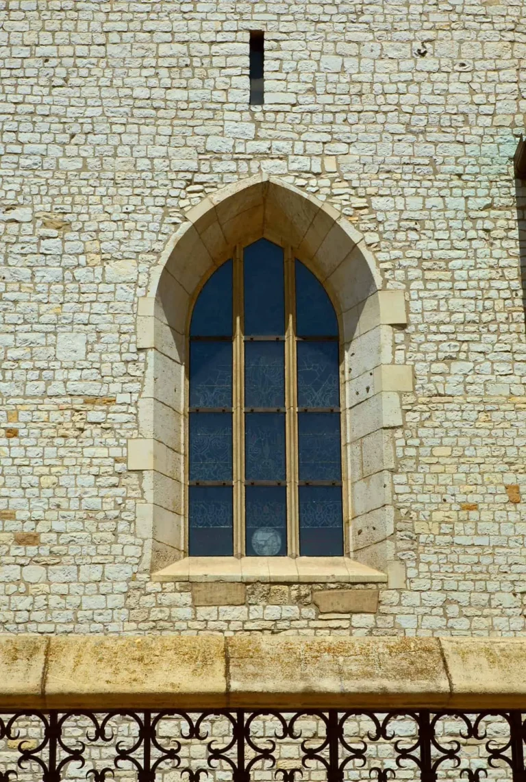 okno w zamku królewskim na wawelu, komnaty królewskie, Zamek II, darmowy listopad 2025